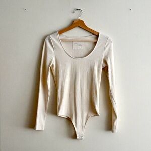 Aerie Ribbed Long Sleeve Scoop Neck Bodysuit - Cream - Large